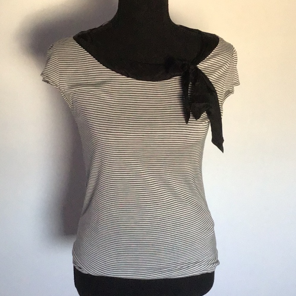 Cute striped bow top